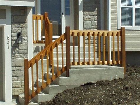 DIY WOODEN PORCH HANDRAIL IDEAS | Wood railing and concreate steps | home improvement ideas ...