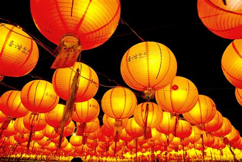 Why You Should Attend the Taiwan Lantern Festival in 2017