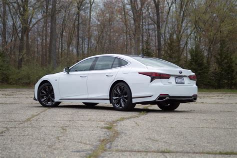 2021 Lexus LS 500 F Sport is sprightly for something so large - CNET