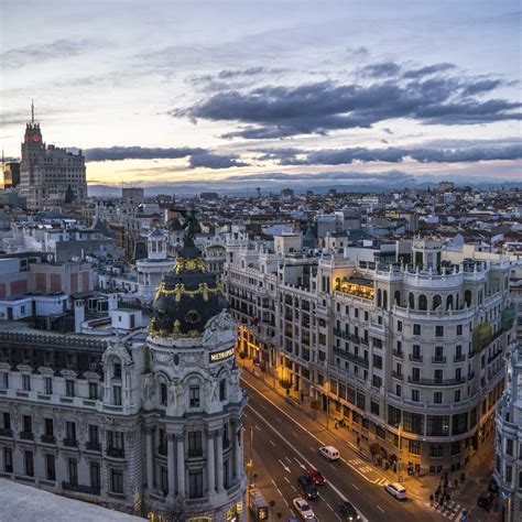 Madrid Skyline // Gran Vía At Dusk (4 Panels // 100"L x 100"W) - Architectural Decals - Touch of ...