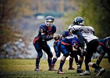 I-Formation Offense Football Coaching Guide (Includes Images)