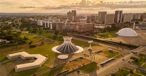 Brasilia, la capital que apuesta a sorprender a los argentinos