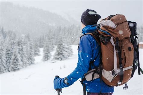 7 Useful Winter Survival Gear to Winterize Your Bug Out Bag