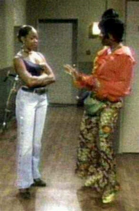 MARTIN LAWRENCE TV SHOW SHENENEH AND PAM IN THE HALLWAY. GOING AT IT, AS USUAL. | Martin ...