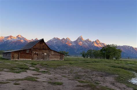 Sunrise in Grand Teton : r/NationalPark