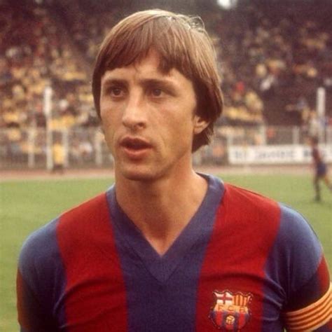 Johan Cruyff of Barcelona in 1975. Johan Cruyff, Fc Barcelona, Grant Boxing Gloves, Number 14 ...