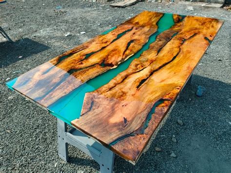 Teak Wood Rectangular EPOXY RESIN TABLE GREEN, Without Storage at Rs 2800/sq ft in Gondal