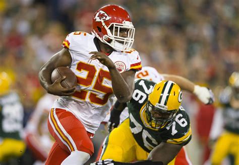 NFL News: Chiefs Lose RB Jamaal Charles To Knee Injury For Rest Of The ...