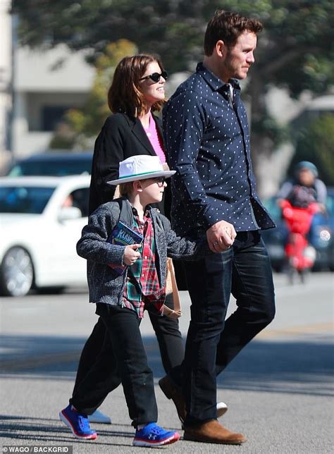 Chris Pratt looks like a family man while out with wife Katherine ...