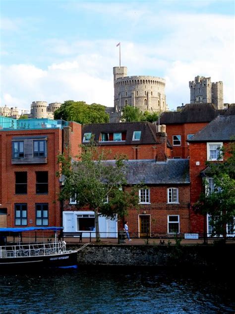 Windsor Castle from Eton © Steve Daniels :: Geograph Britain and Ireland