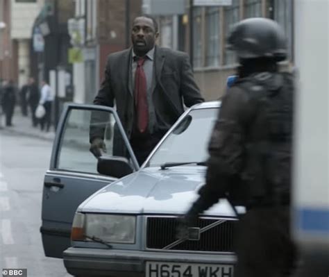 Battered 31-year-old car driven by Idris Elba on crime drama Luther ...