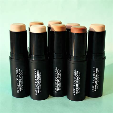 Perfecting Smooth Stick Foundation - Makeup Mekka