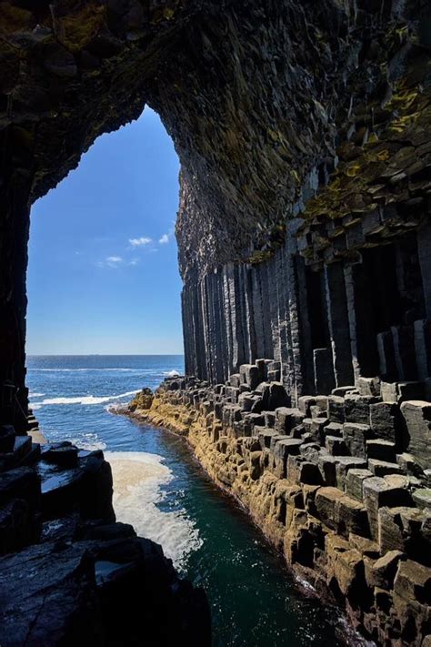 Fingal's Cave in Scotland in 2024 | Vakantie, Schotland