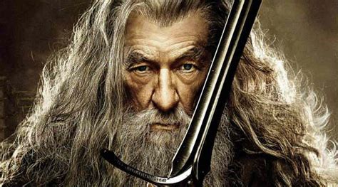 Sir Ian Mckellen wants to play Gandalf again | Hollywood News - The ...