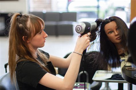 5 Things To Know Before Going to Cosmetology School | Avalon Institute