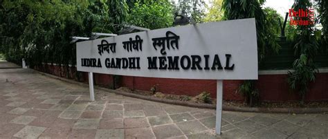 Indira Gandhi Memorial Delhi darshan agra sightseeing bus car tour