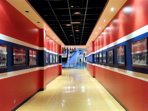 Old Montreal Forum | Old montreal, Montreal, Montreal canadiens