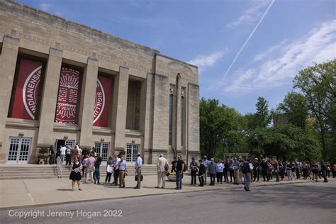 Gallery: Scenes outside the Indiana University faculty meeting – The ...