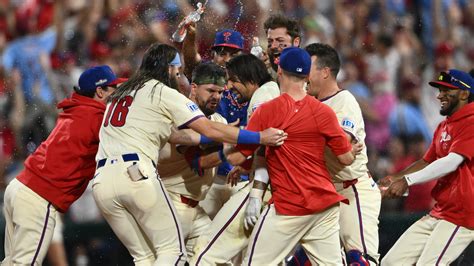 Phillies vs Mets highlights: Castellanos wins crazy NLDS Game 2