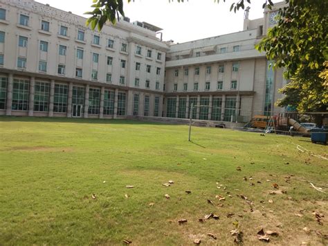 Ambience Public School - Safdarjung Enclave , Delhi : Reviews & More ...