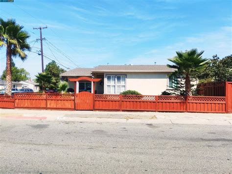 Pittsburg, CA Real Estate - Pittsburg Homes for Sale | realtor.com®