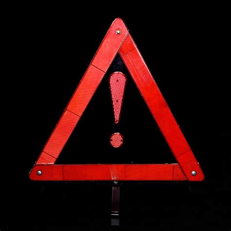 emergency roadside triangles - KwokShing Warning Triangle