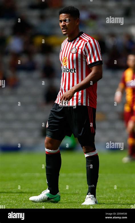 Sunderland's Tyias Browning Stock Photo - Alamy