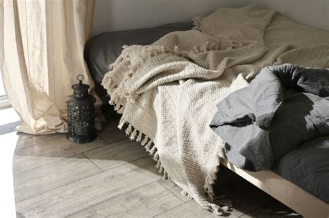 29 Different Types of Blankets Every Homeowner Should Know About