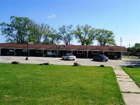 Spinning Wheel Motel in Baraboo (WI) - Room Deals, Photos & Reviews