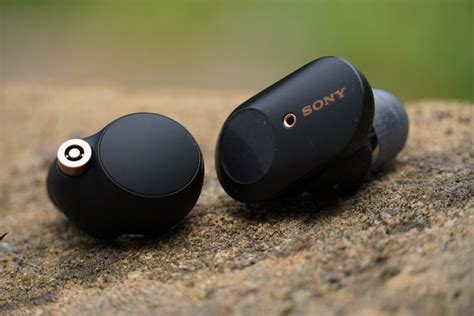 Sony WF-1000XM4 vs WF-1000XM3: Which earbud should you get?