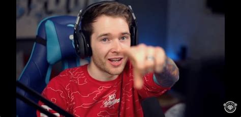 DanTDM reppin the 100T merch : r/100thieves