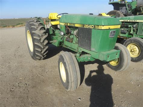 TractorHouse.com | JOHN DEERE 2640 Auction Results