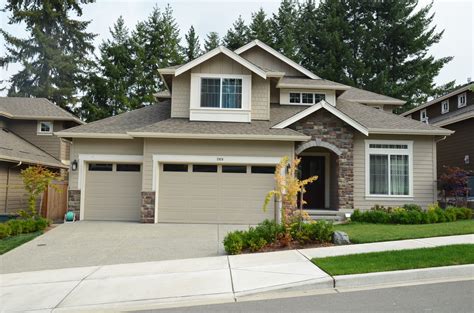 20++ Taupe Exterior Paint Colors - HOMYHOMEE