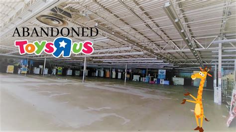 Exploring An Abandoned Toys R Us - Permanently closed *WE GOT INSIDE ...