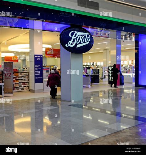 People in Boots pharmacy chemist shop front & interior in Westfield Stock Photo: 39651772 - Alamy