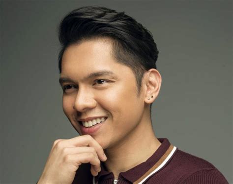 Carlo Aquino admits almost quitting show biz: "Totoo bang magaling ako?" | Inquirer Entertainment