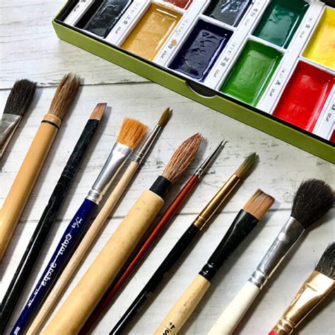 Best Paint Brushes for Watercolor! - The Graphics Fairy