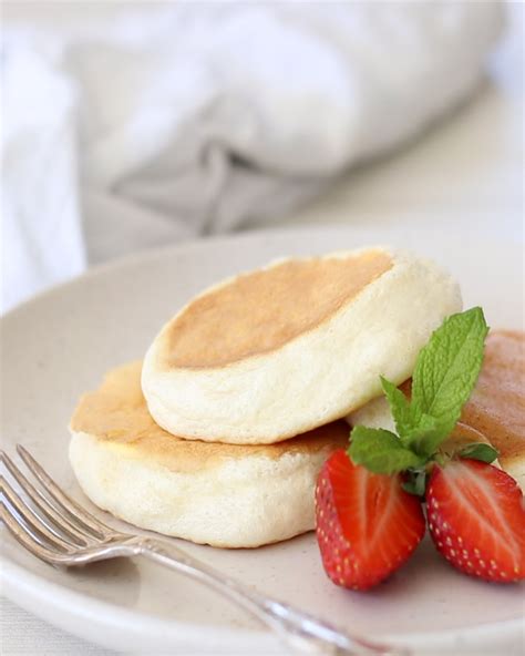 Soufflé Pancake Recipe - Recipes by Carina