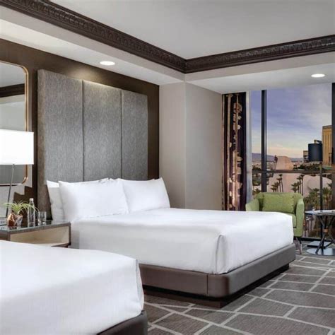 13 Best Las Vegas Hotels With a Balcony (Strip & Downtown)