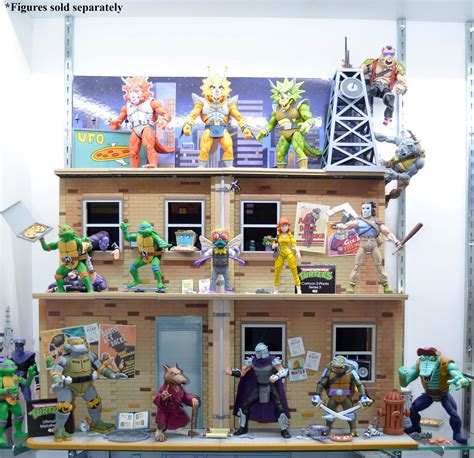 Teenage Mutant Ninja Turtles Lair Playset 2003 16'' TMNT Figures ...