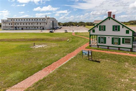 Visit the Cape Canaveral Lighthouse - Gate to Adventures