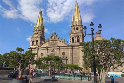 Arquidiócesis de Guadalajara cerrará sus iglesias los fines de semana