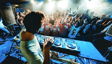 My Experience Of DJs At Night Clubs And Parties | Entertainment Gateway