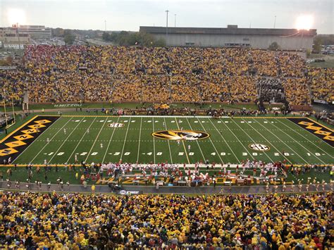 Most Mizzou football tickets prices stay flat for 2013 - Missourinet