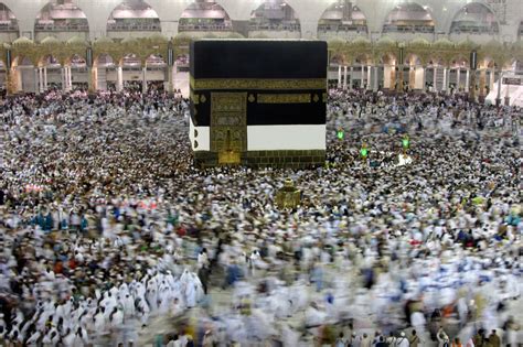 Hajj Yatra: The Hajj Pilgrimage & Its Significance in Islam - Photogallery