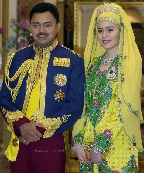 🇧🇳 #BruneiRoyalWedding Part 4 🇧🇳 The Crown Prince of Brunei and his new ...