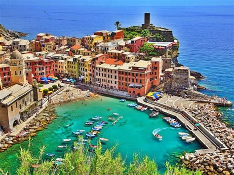 Cinque Terre, The Colorful City in Northern Italy - Traveldigg.com