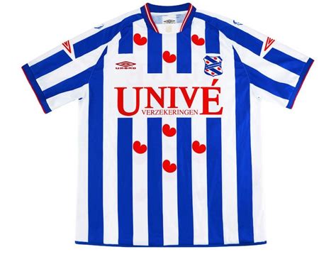 Heerenveen 2004-05 Home Kit