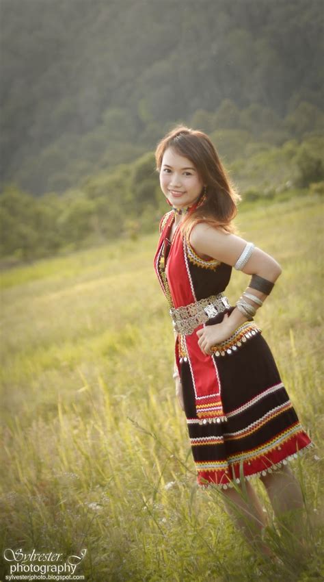 Sylvester J's Photography: Bidayuh Traditional Costume