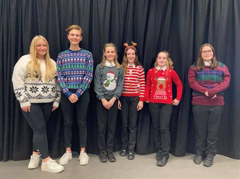 LLanishen High School gets festive with Jolly Jumpers - City Hospice